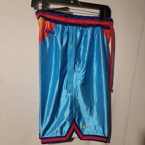 Nike Other - Nike Lebron James Space Jam New Legacy Tune Squad Shorts DJ3869-434 Size Small
